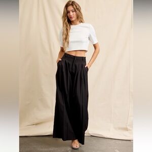 Elegant Black Wide-Leg Pants